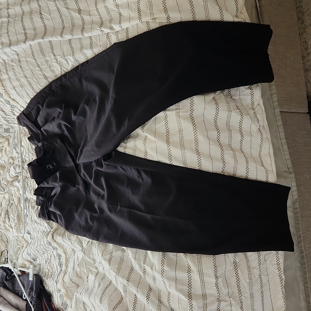 H&M crop high rise paperbag pants